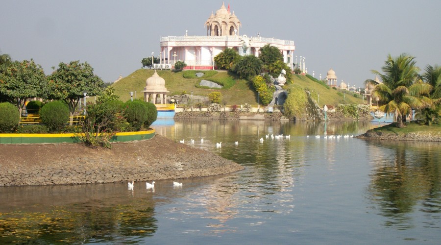 Anand Sagar Lake
